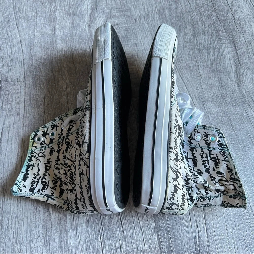 AIRWALK Hightop Sneakers Size 8